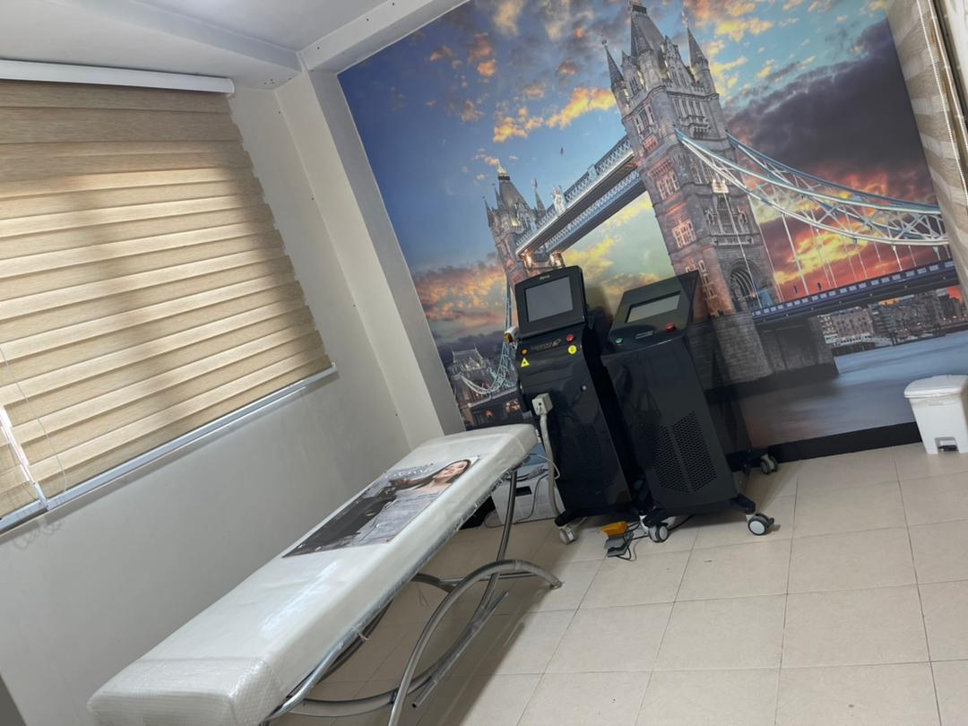 نمونه‌کار کلینیک تخصصی لیزر، پوست و زیبایی دانژه
