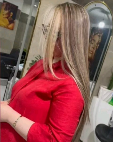 نمونه‌کار سالن زیبایی سحر عبدی