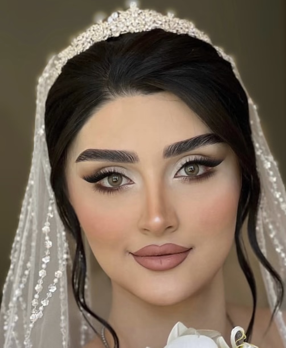 نمونه‌کار سالن زیبایی آراما
