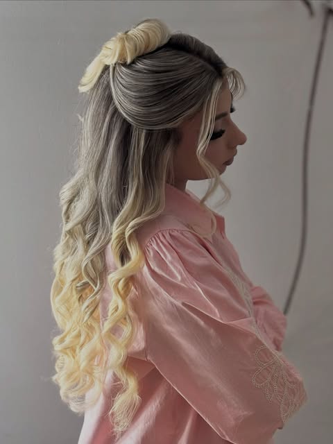 نمونه‌کار سالن زیبایی آراما
