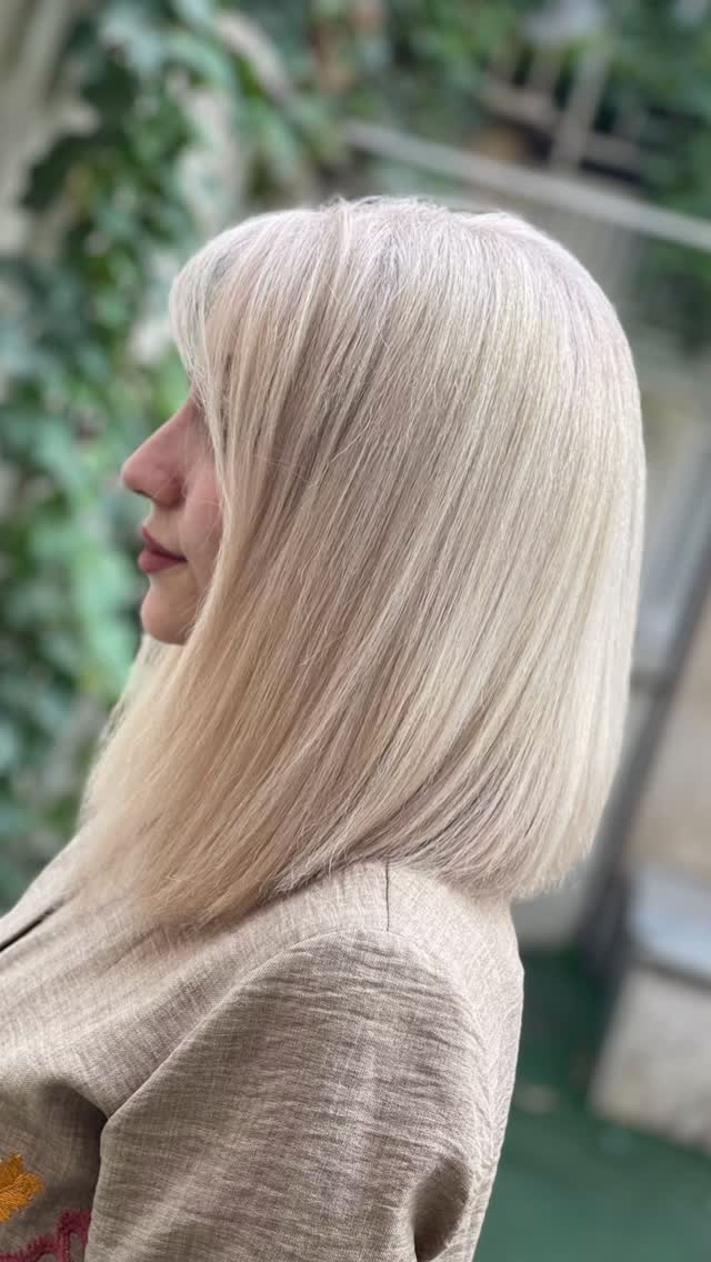 نمونه‌کار سالن زیبایی ویونا