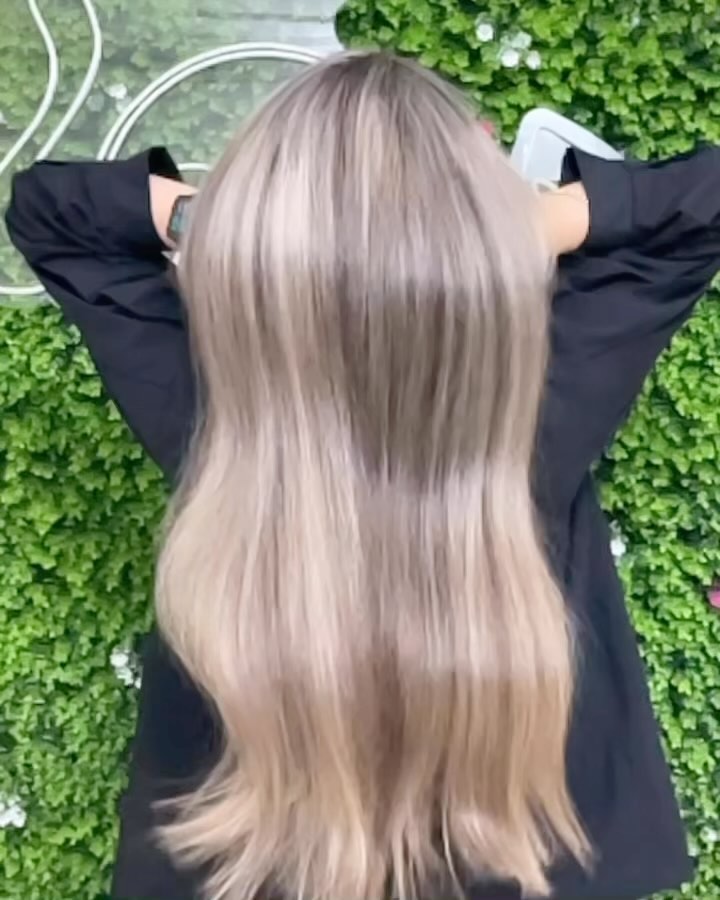 نمونه‌کار سالن زیبایی ویونا