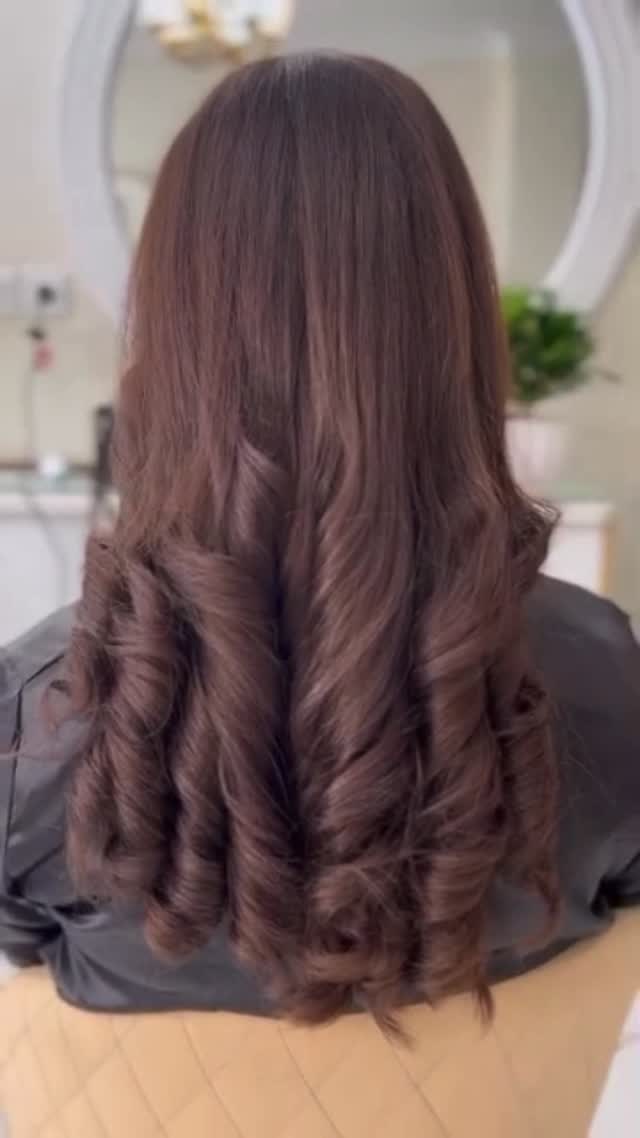 نمونه‌کار سالن زیبایی کیمیا