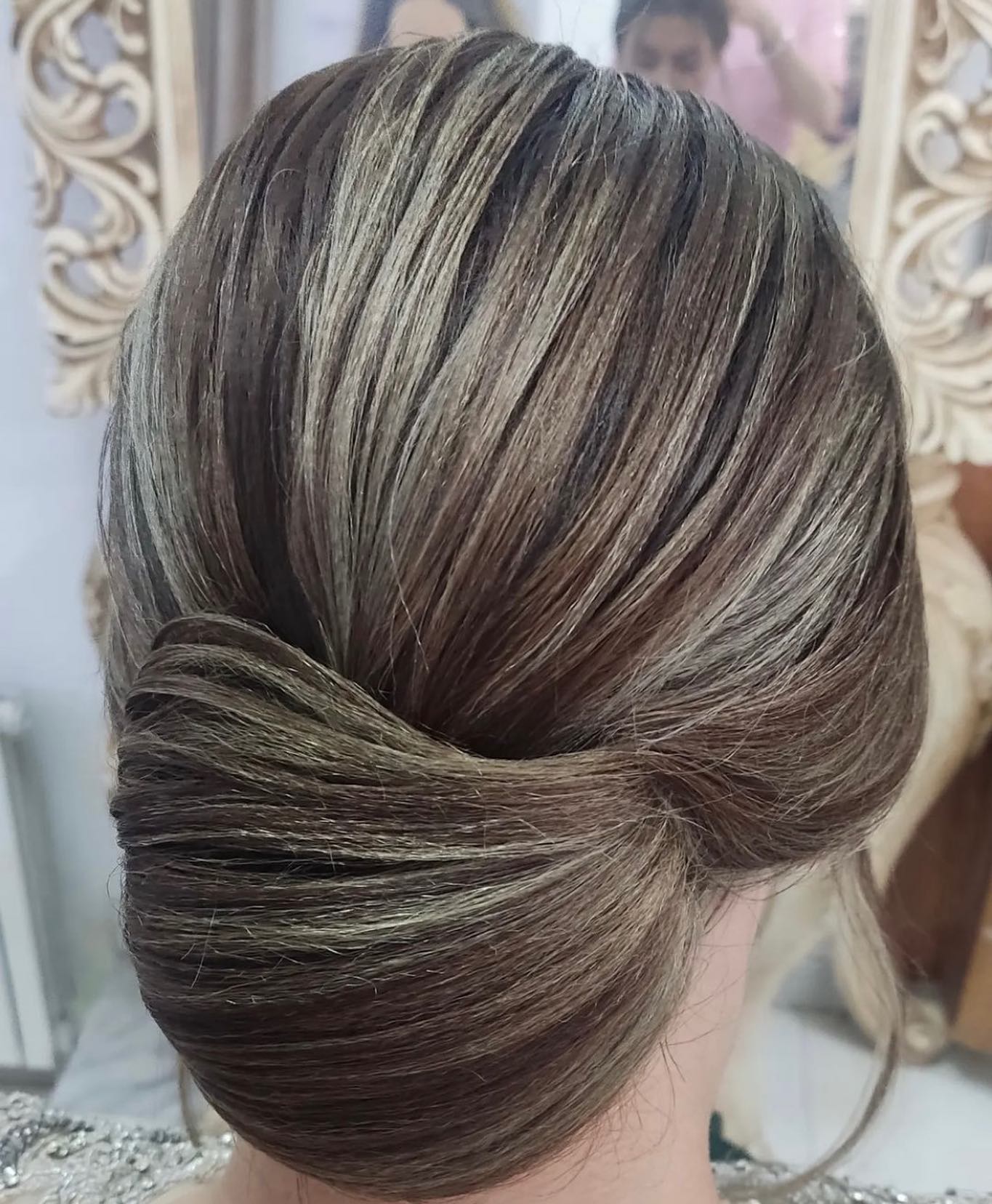 نمونه‌کار سالن زیبایی شهناز