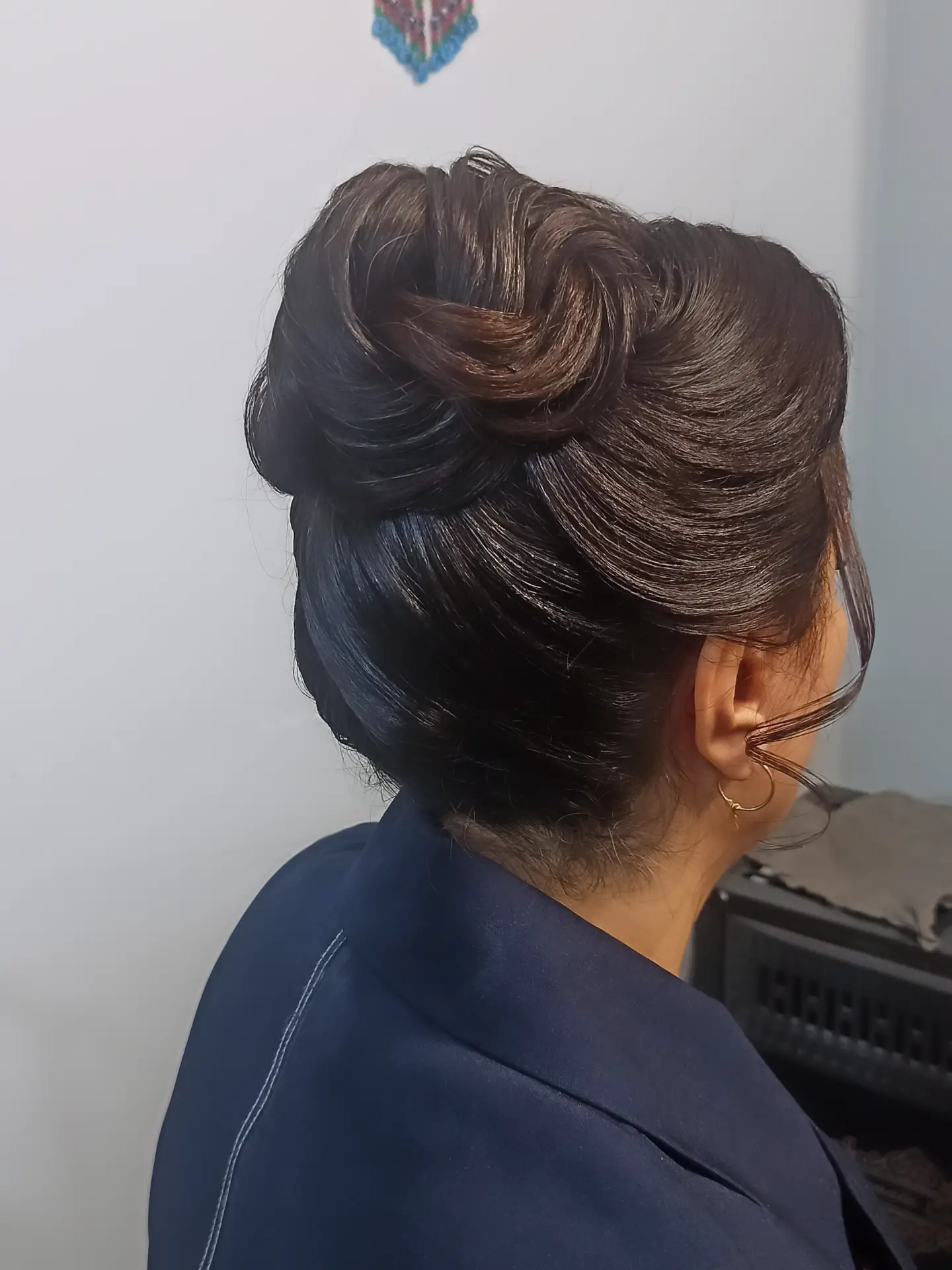 نمونه‌کار سالن زیبایی موچین