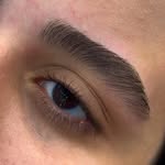 نمونه‌کار سالن زیبایی ریحانه نصیری