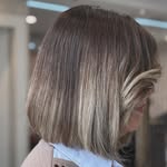 نمونه‌کار سالن زیبایی ریحانه نصیری
