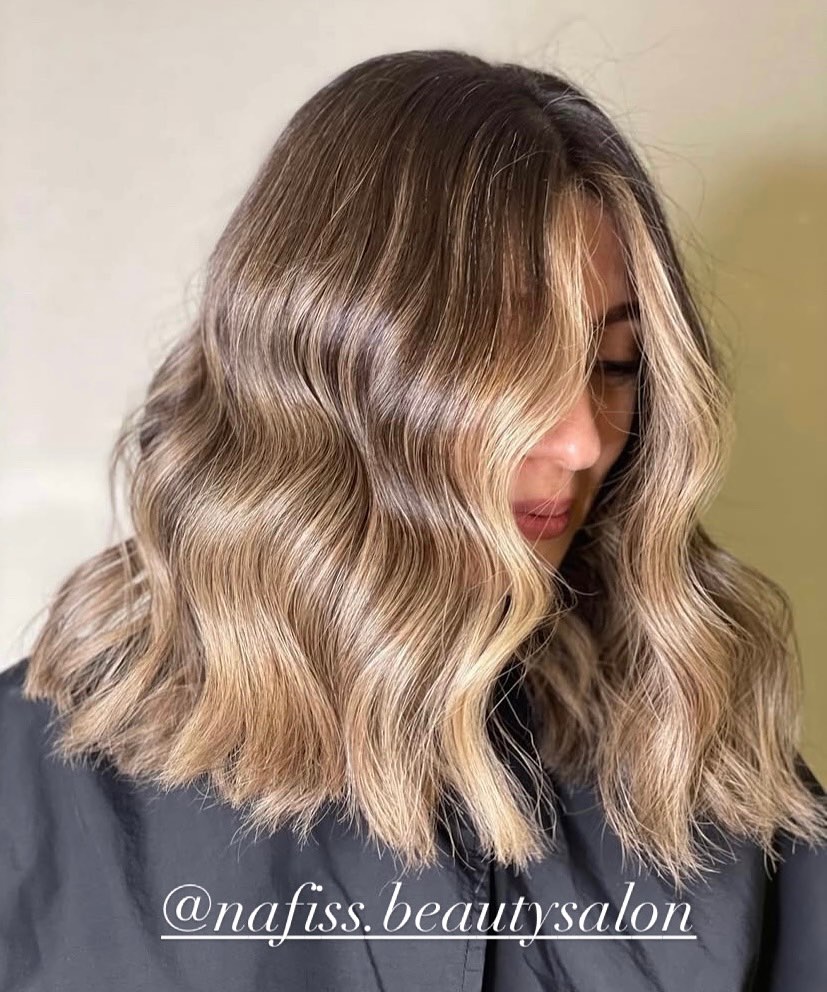 نمونه‌کار سالن زیبایی نفيس