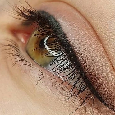 نمونه‌کار سالن زیبایی مینا مختاری