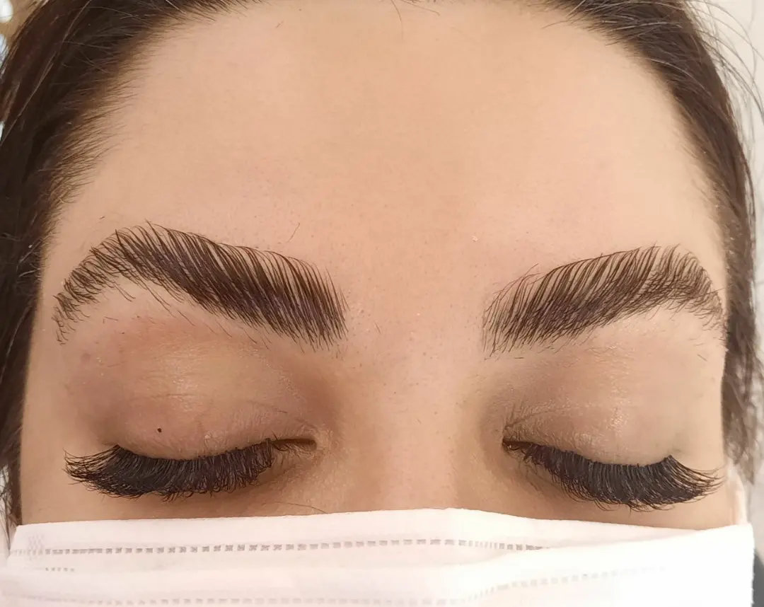 نمونه‌کار سالن زیبایی مریم اخروی