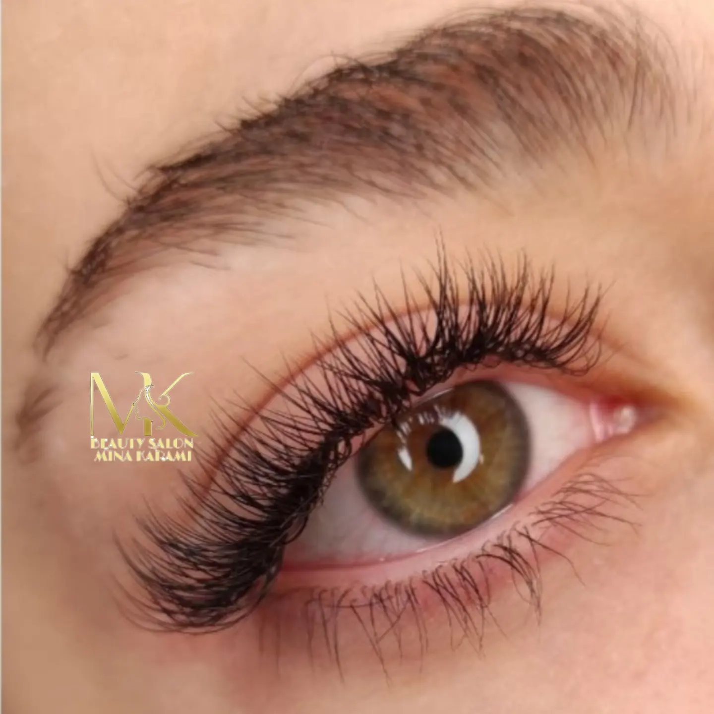 نمونه‌کار سالن زیبایی مینا کرمی