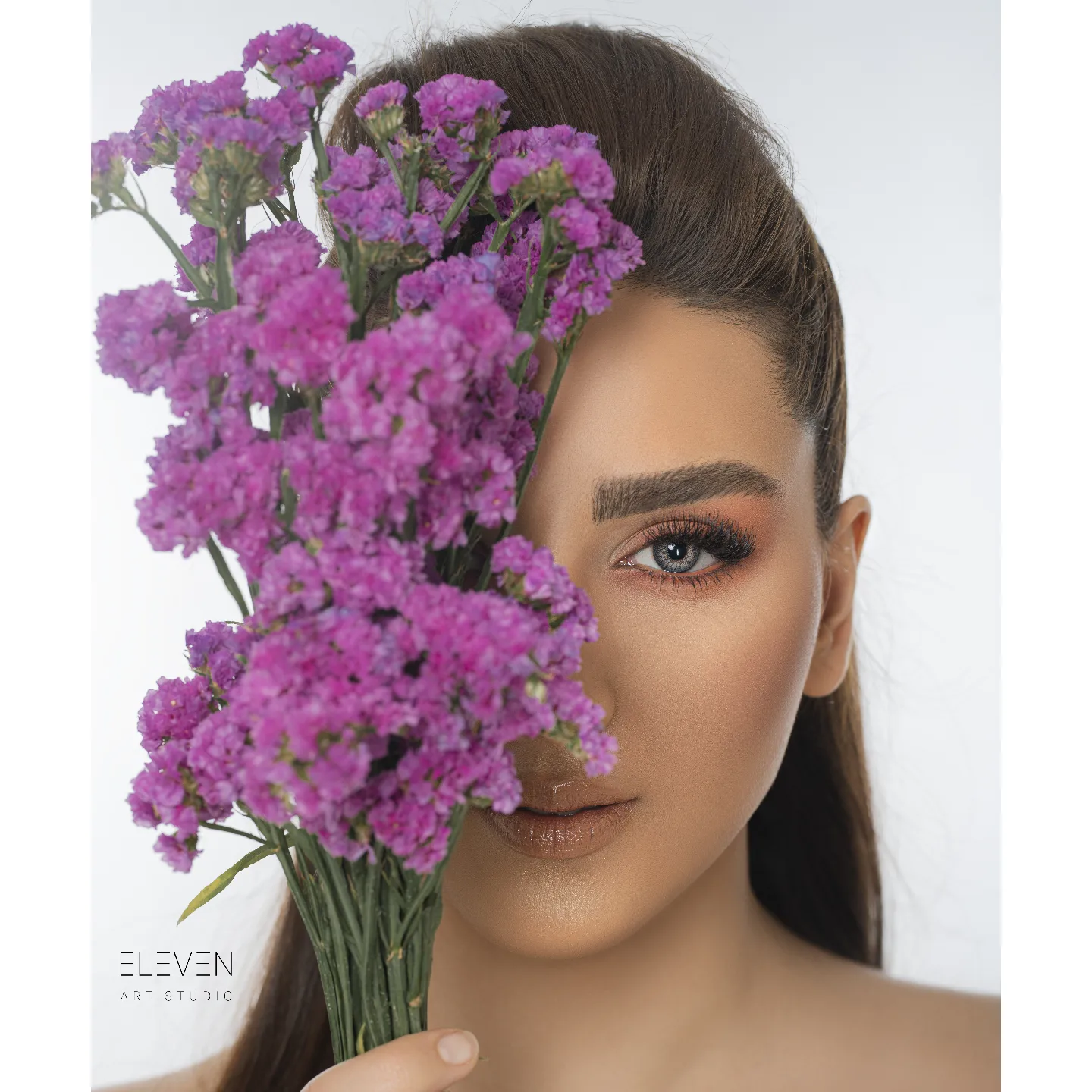 نمونه‌کار سالن زیبایی سارا سادات