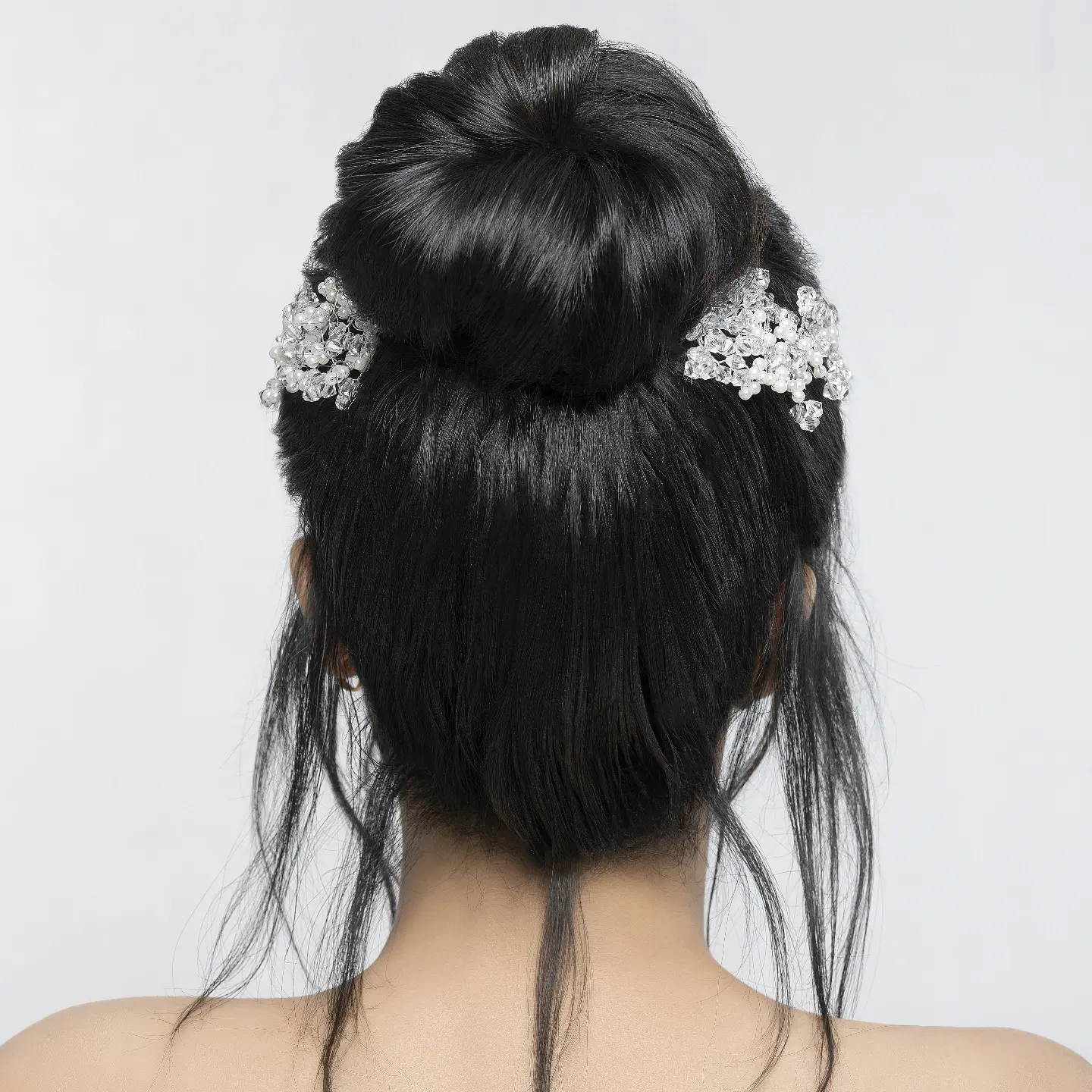 نمونه‌کار سالن زیبایی سارا سادات