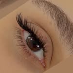 نمونه‌کار اكستنشن مژه رویا