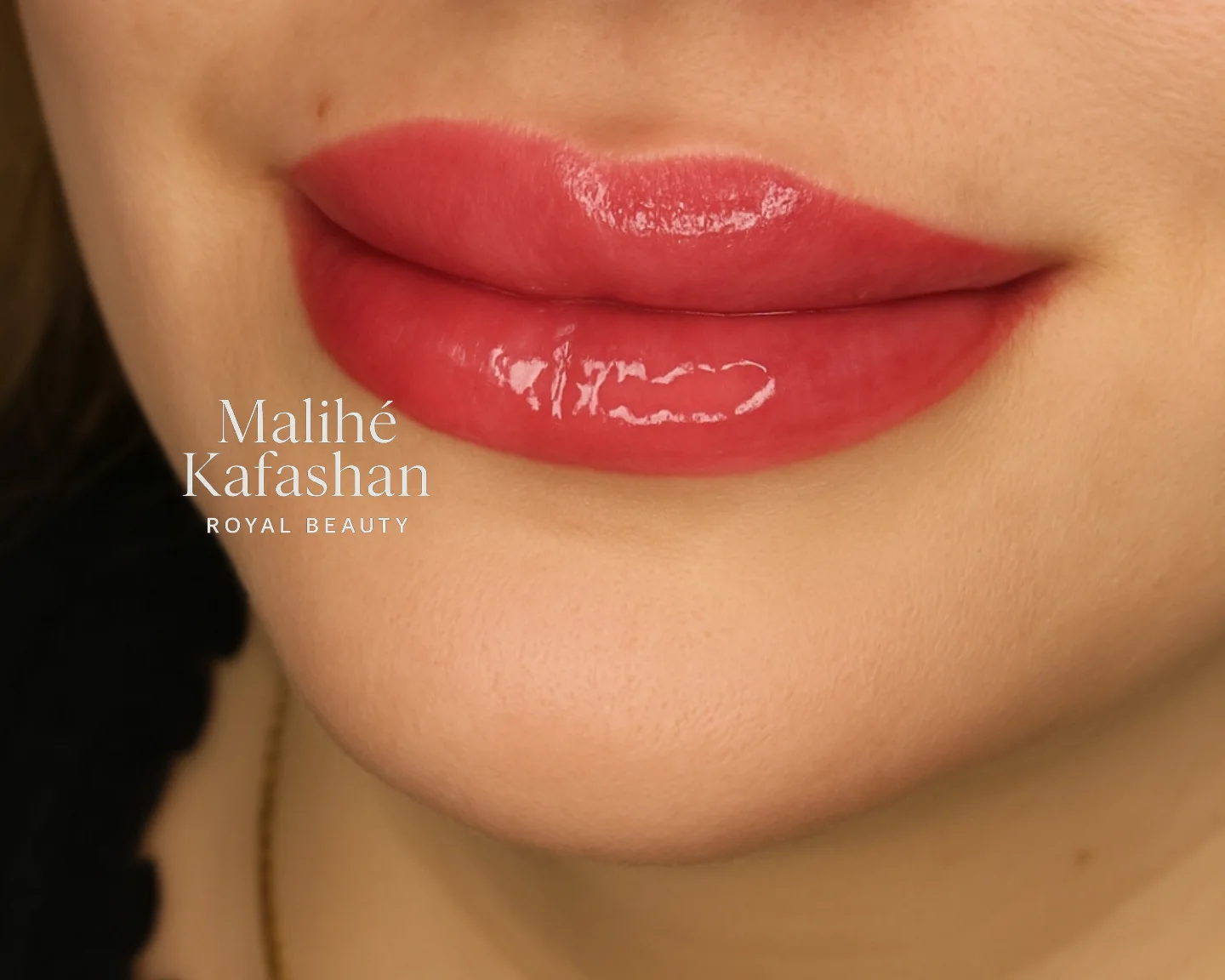 نمونه‌کار سالن زیبایی رویال