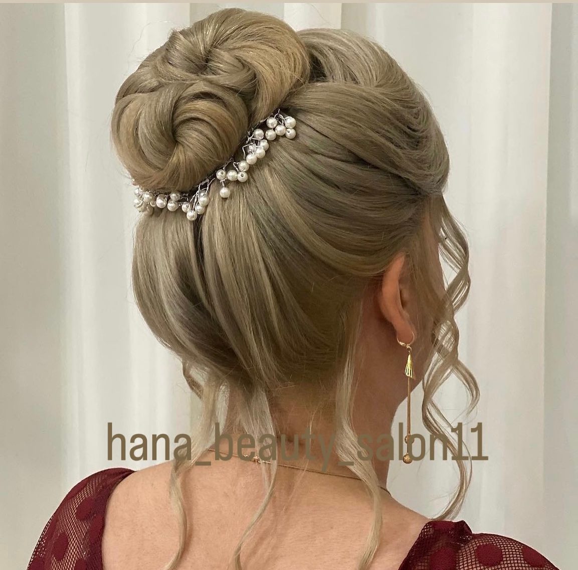 نمونه‌کار سالن زیبایی حنا