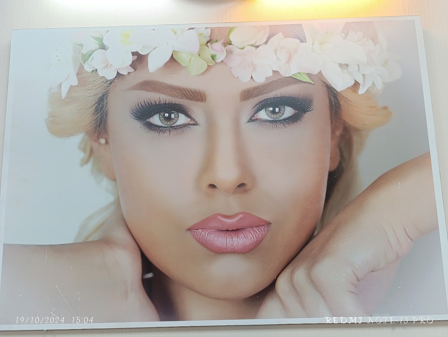 نمونه‌کار سالن زیبایی غزل بانو
